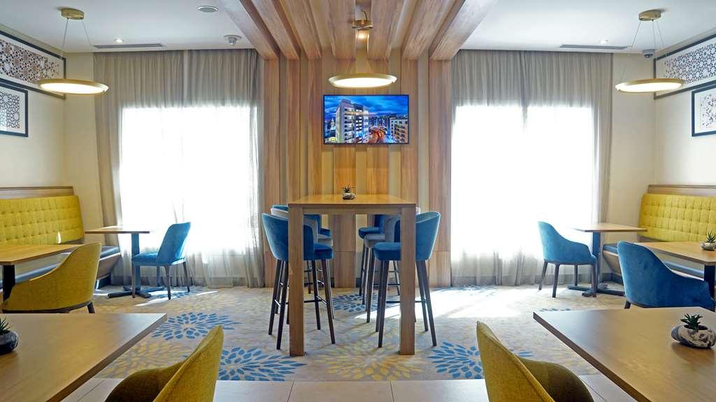 Hampton By Hilton Dubai Al Barsha Hotel Restaurante foto
